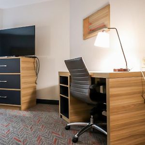 Studio Suite Two Queen Beds
